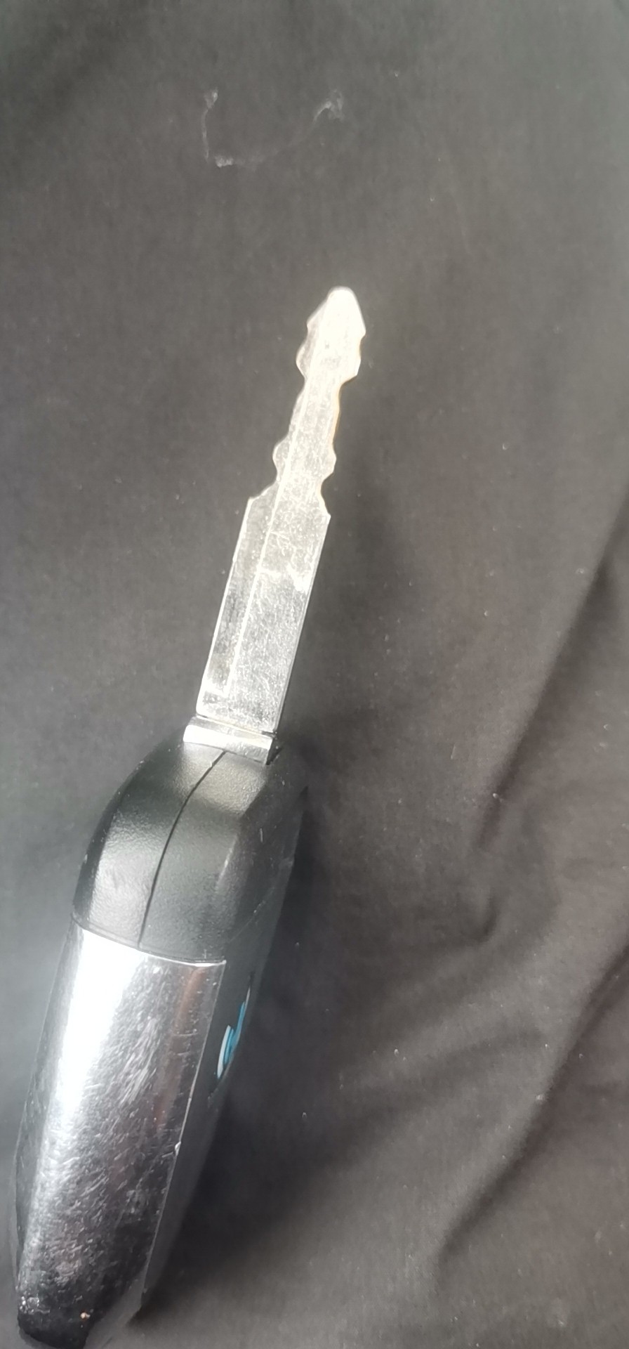 拾到遥控钥匙一个