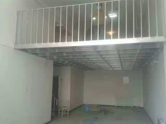 定做儿童防护纱窗金钢网防护纱窗不锈钢护栏吊筐，焊车库二层小棚货架门窗密封铝塑断桥门窗封阳台，彩钢玻璃顶子，精品上悬窗品牌晾衣架各种窗帘滑道15048636191