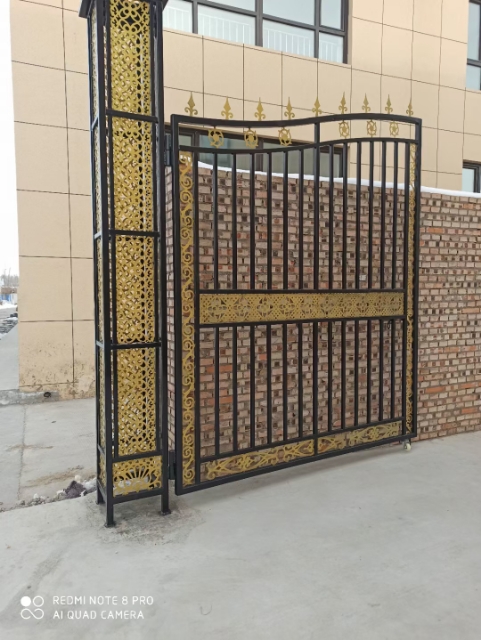 定做儿童防护纱窗金钢网防护纱窗不锈钢护栏吊筐，焊车库二层小棚货架门窗密封铝塑断桥门窗封阳台，彩钢玻璃顶子，精品上悬窗品牌晾衣架各种窗帘滑道15048636191